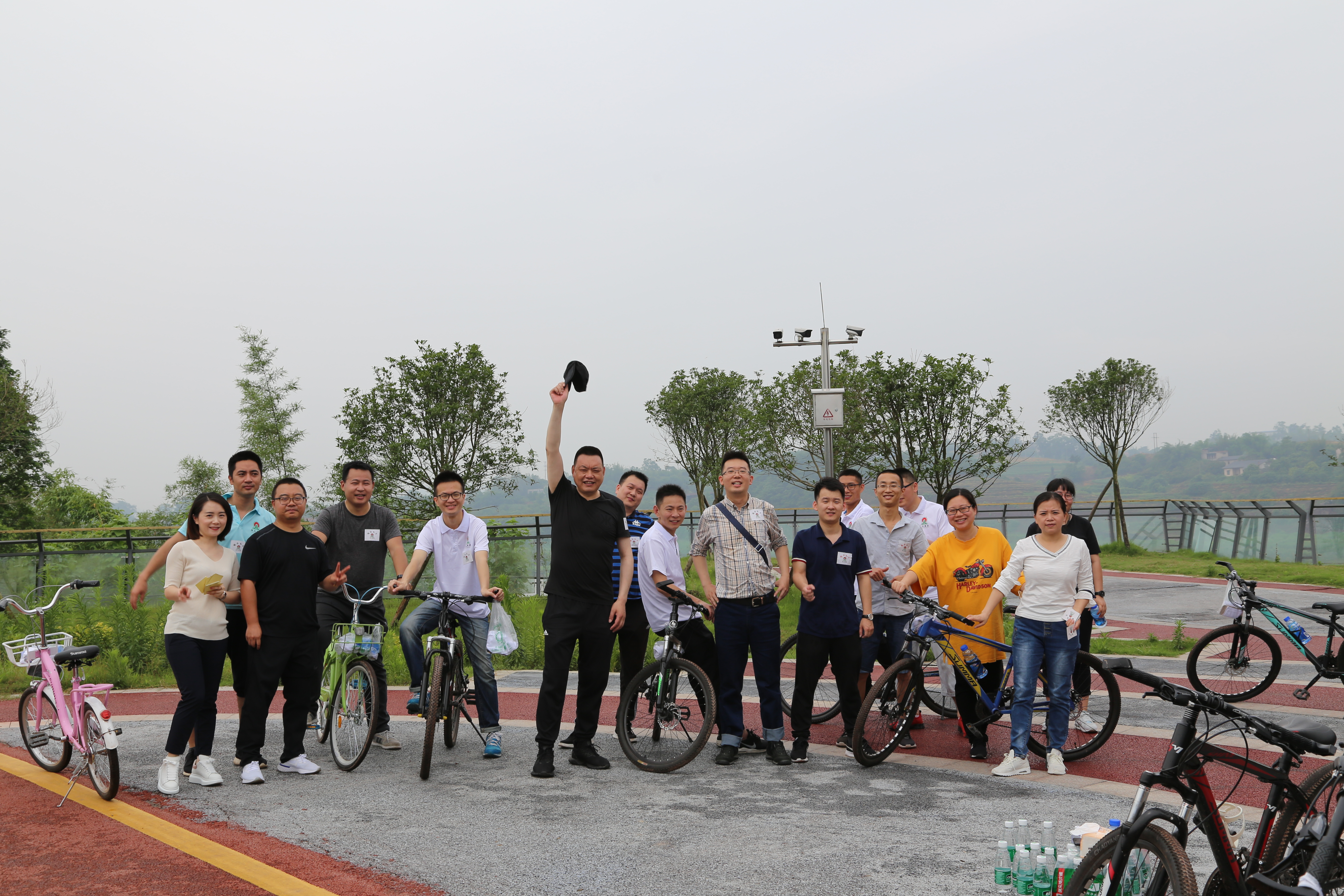 �ڷ����ʡ�(�й���)���޹�˾����